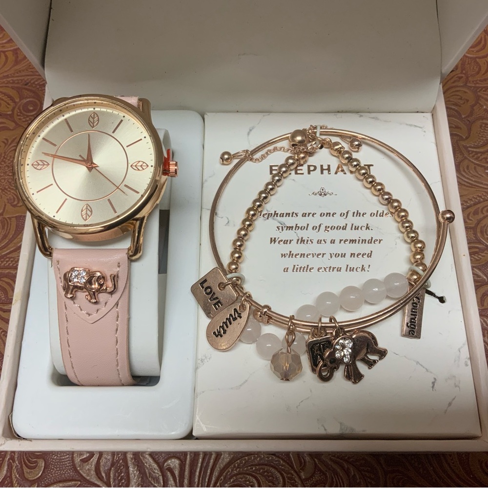 JESSICA CARLYLE WRIST WATCH/BRACELET SET - NEW IN BOX.